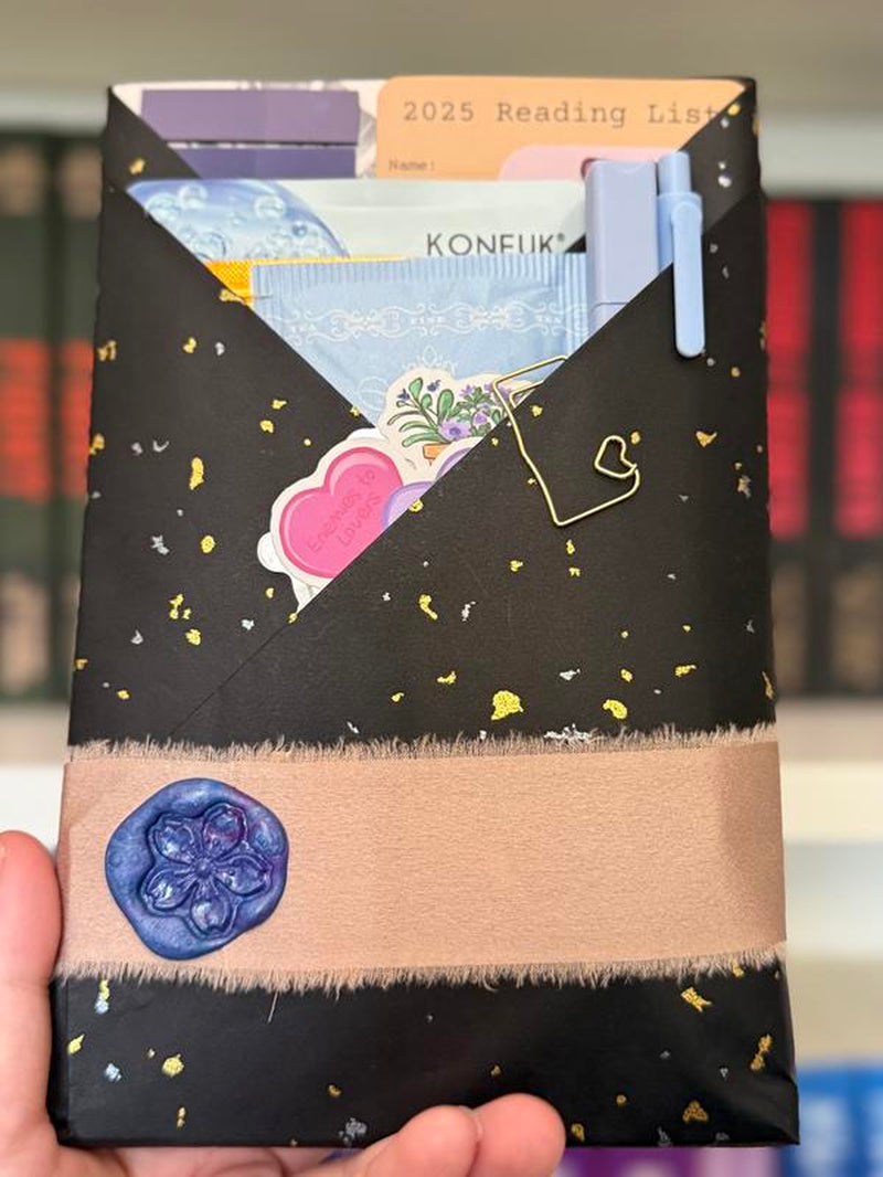 Spicy Mystery Romance Book Box – Imperfect Edition + Bookish Extras